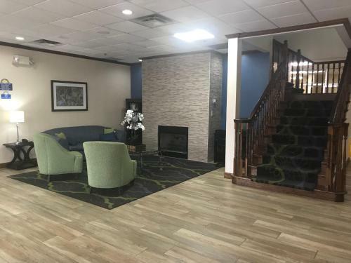 Motel Days Inn & Suites Tucker