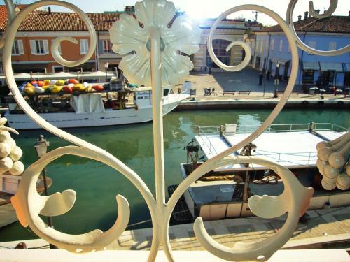 Bed & Breakfast La Finestra Sul Porto