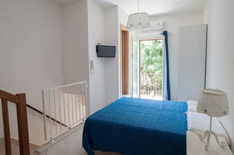 Hostal A San Domenico N 80