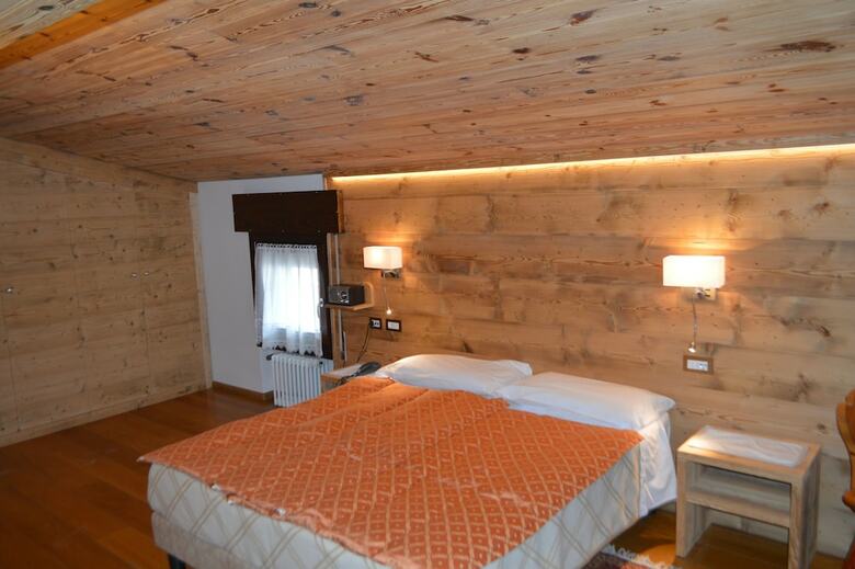 Hotel Montana