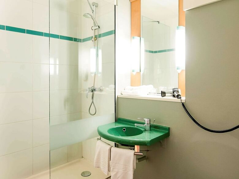 Hotel Ibis Brest Kergaradec