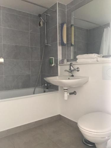 Comfort Hotel Cambrai