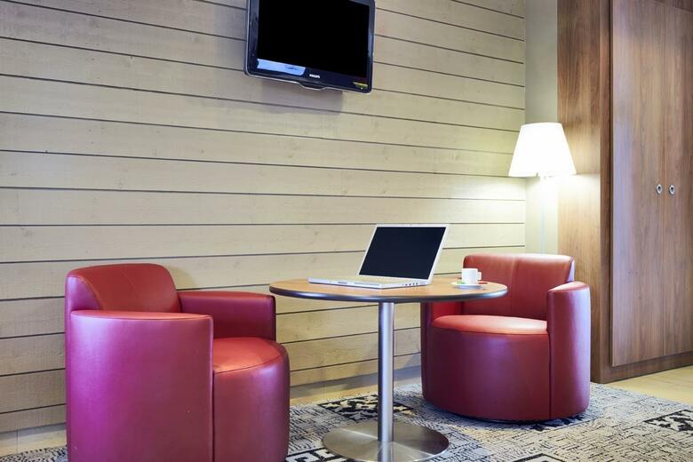 Hotel Campanile Auxerre - Mon�teau