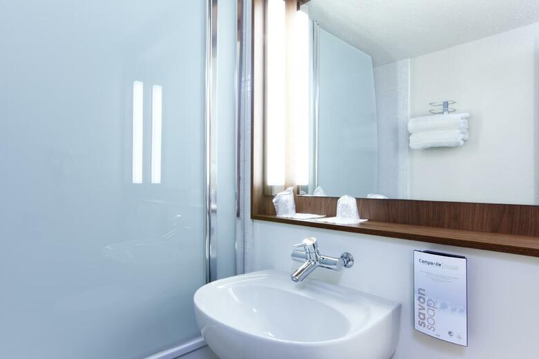 Hotel Campanile Auxerre - Mon�teau
