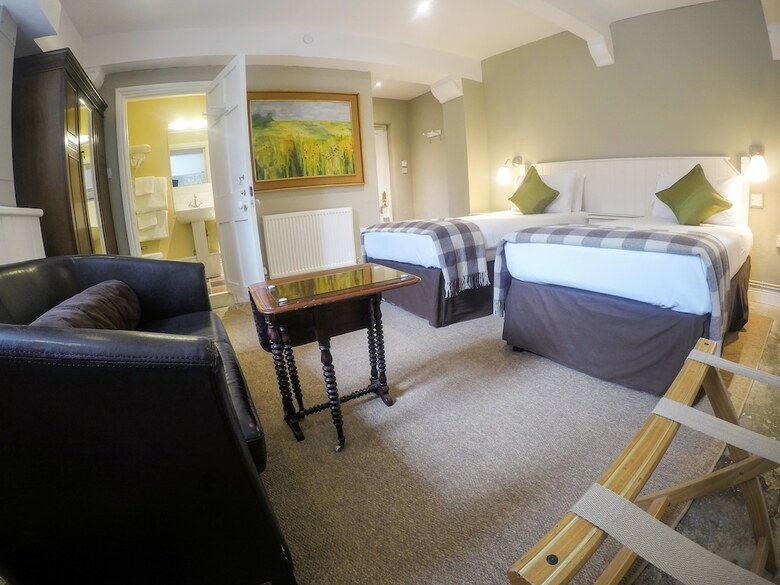 Bed & Breakfast Henrietta House