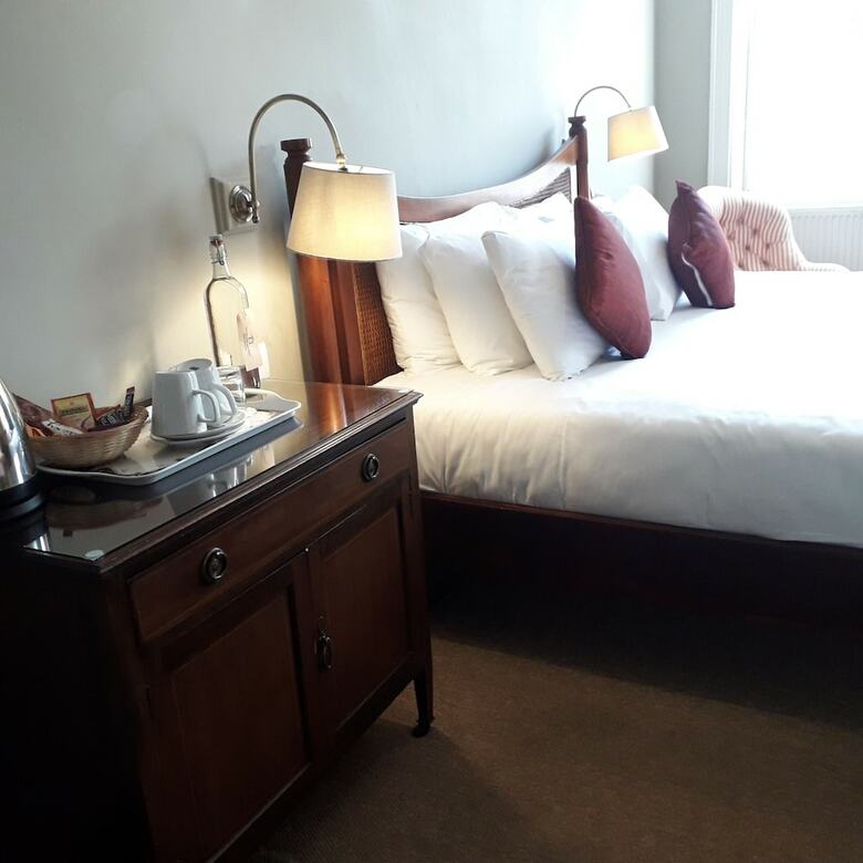Bed & Breakfast Henrietta House