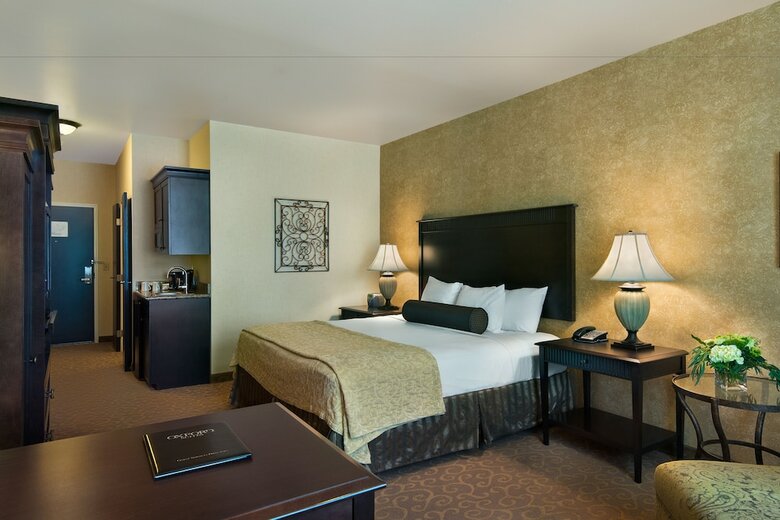 Hotel Oxford Suites Boise