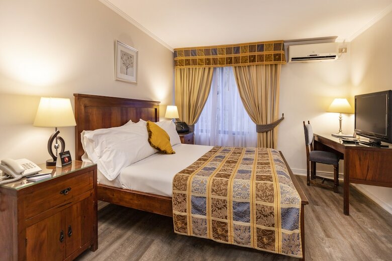 Hotel Park Plaza Apartments