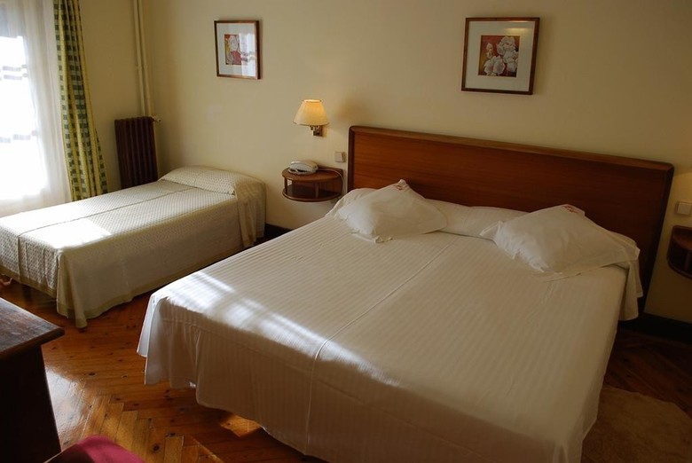 Hotel Adser�