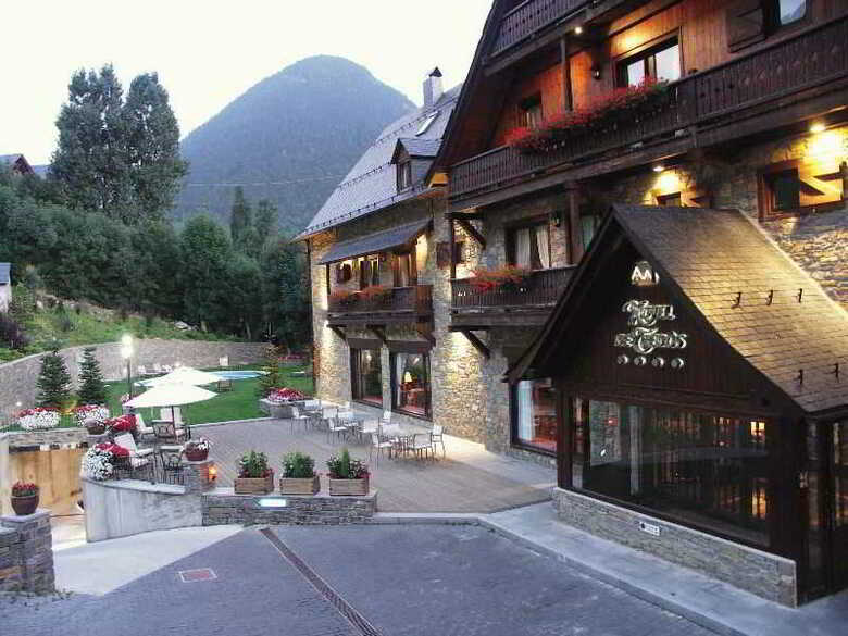 Hotel De Tred�s