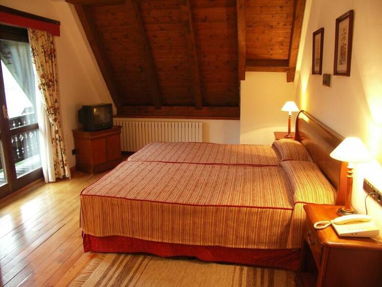 Hotel De Tred�s