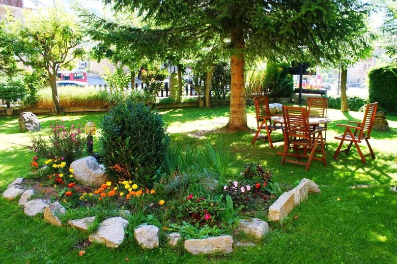 Hotel Saurat
