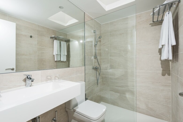 Menorcamar Apartamentos - S�lo Adultos