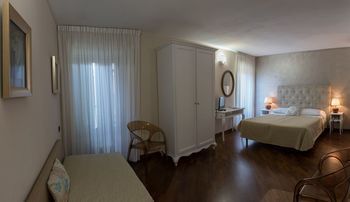 Hotel Degli Oleandri