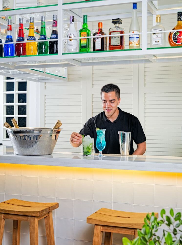 Hotel Boutique H10 Duque de Loule