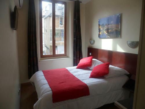 Hotel Victory