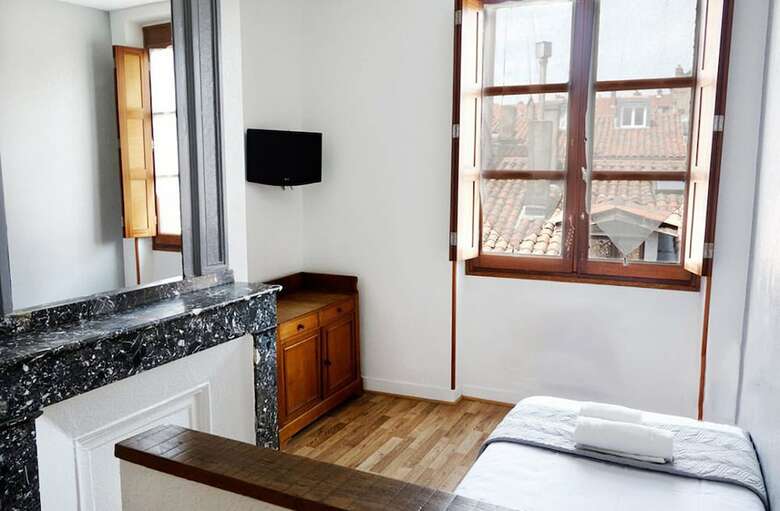 Hotel H�tel Croix Baragnon