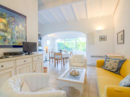 Holiday Home Les Parcs De Gassin IV Gassin