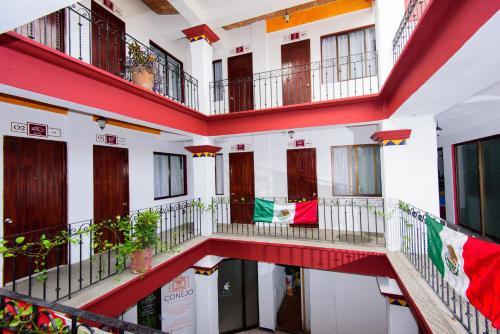 Hotel Plaza Conejo