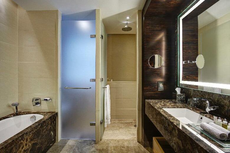 Hotel Conrad London St James
