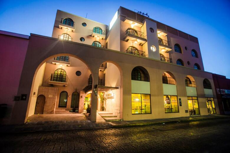 Hotel Colonial De M�rida