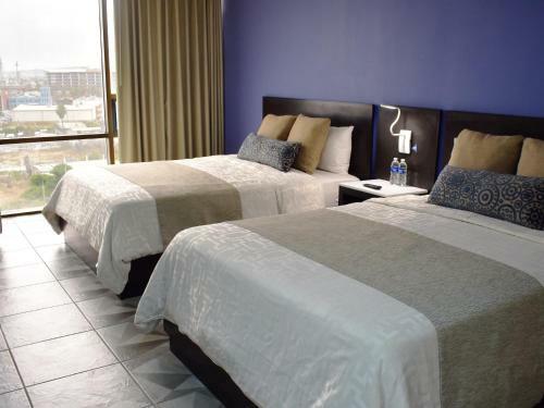 Hotel Corona Plaza