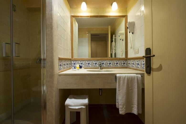 Hotel Lantana