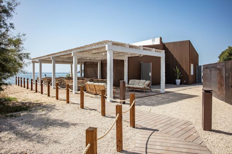 Hotel Is Molas Resort