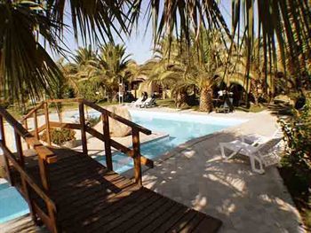 Hotel Green Village Resort