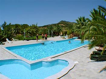 Hotel Green Village Resort