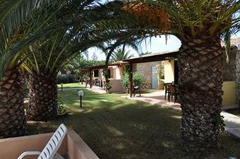 Hotel Green Village Resort