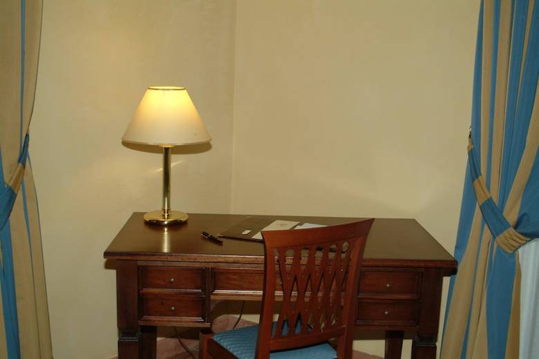 Hotel La Ville