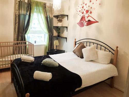 Edinburgh City Centre Aishia/sakina Apartment