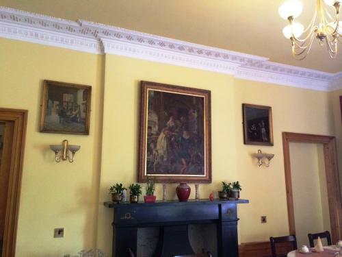 Hostal Bellevue Guest House