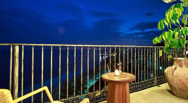 Hotel Almar Resort