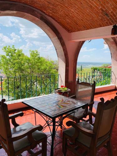 Apartamentos Hotel Posada La Ermita