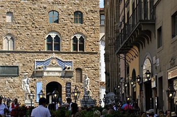 Luxury Apartments Piazza Signoria