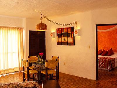 Hotel Plaza Tucanes
