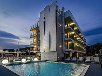 Hotel Abitalia Viareggio