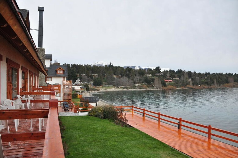 Hotel Apart Del Lago