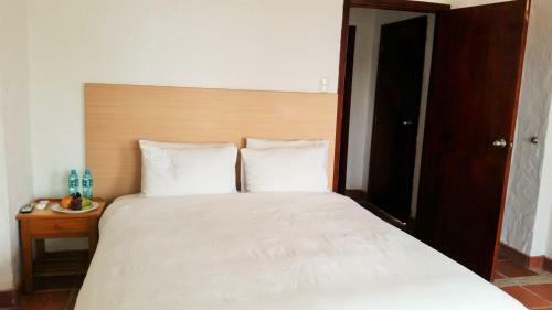 Hotel Baja Monta�ita