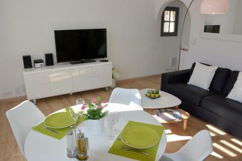 Apartamentos Arles Hideaway - Le Duplex Des Ar�nes