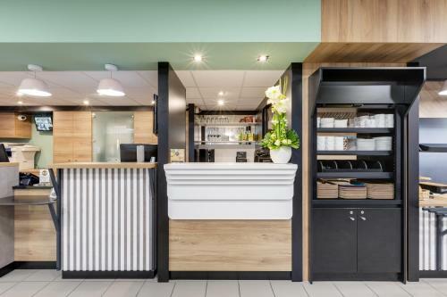 Hotel B&B H�tel Lille Centre Grand Palais