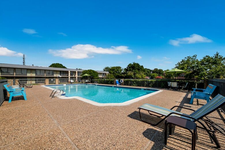 Motel Quality Inn Mckinney