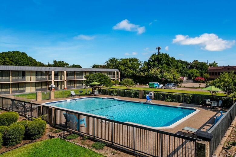 Motel Quality Inn Mckinney