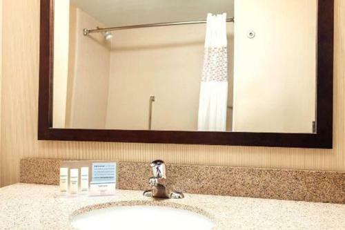 Hotel Hampton Inn & Suites Lake George