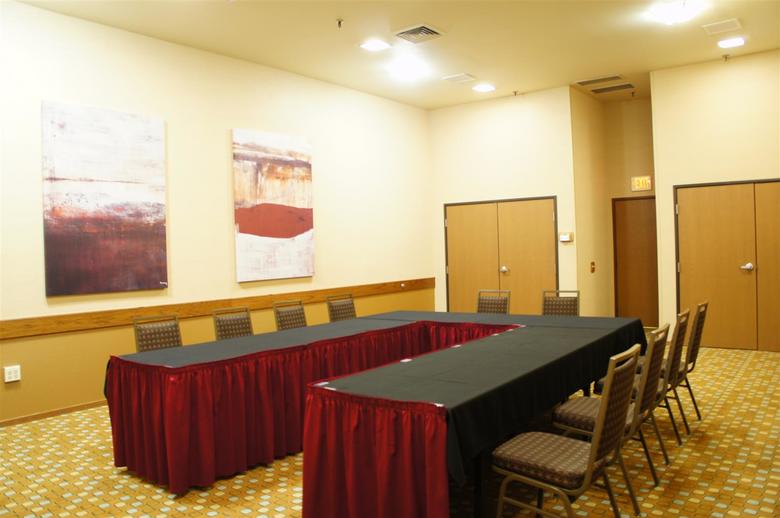 Best Western Plus Plaza Hotel
