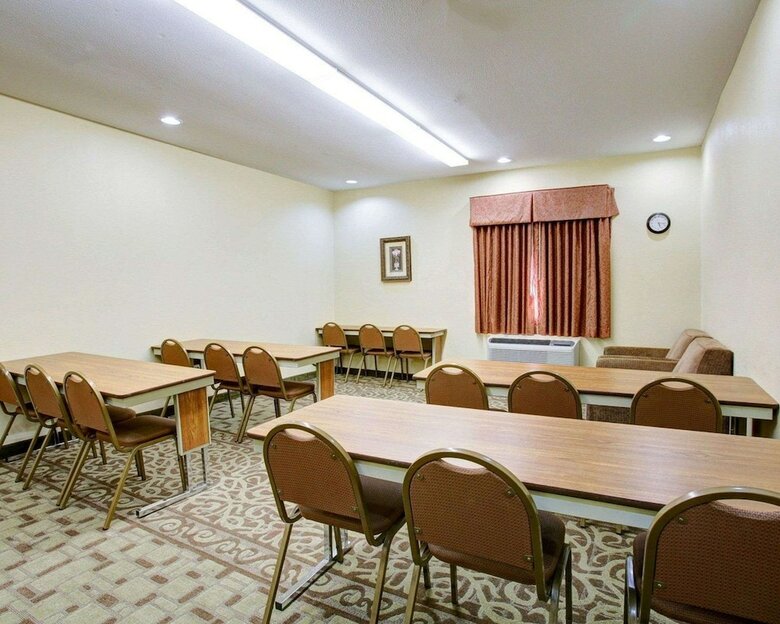 Hotel Comfort Suites Brenham