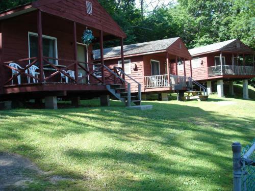 Lodge The Gold Eagle