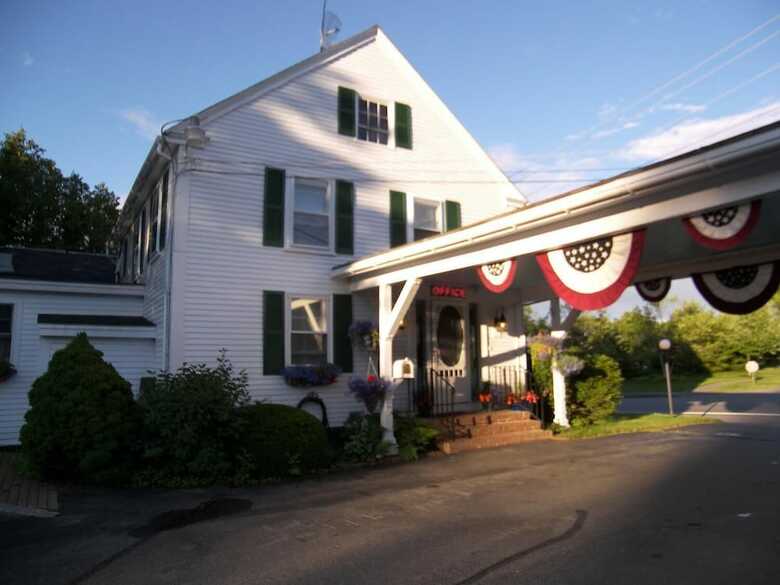 Posada Cedar Crest Inn